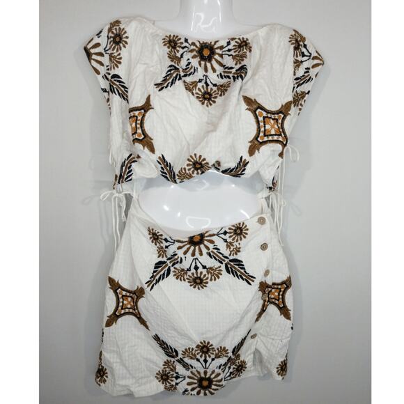 Free People Sardinia Mini White & Tan Cut Out Cotton Party Dress Size 6 NWT - Picture 2 of 15